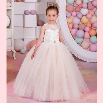 Элегантное кружевное длинное платье для девочек-цветов 2022 с короткими рукавами V-образным вырезом A-Line Junior Платья подружек невесты Платья на день рождения